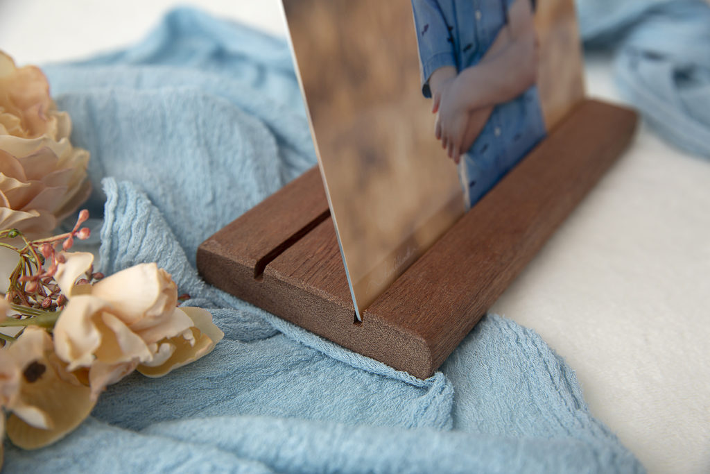 Rustic timber stand with Mini Metal print