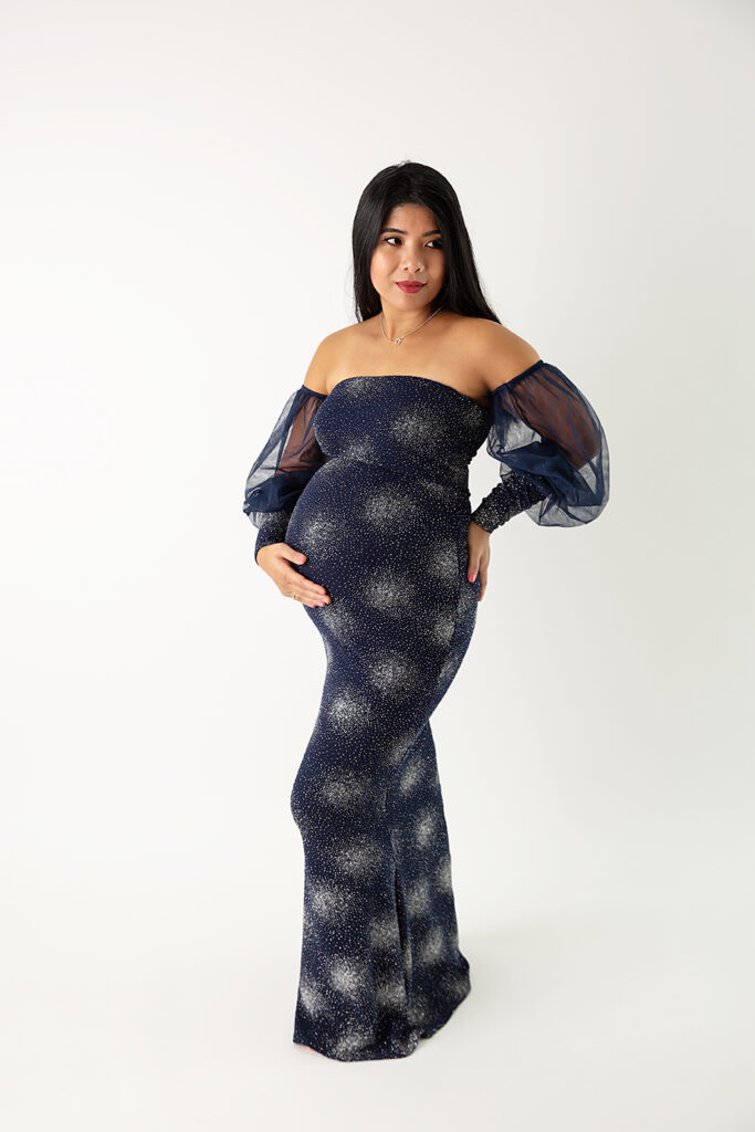 Brisbane Maternity photographer - blue glitter dress 3 options